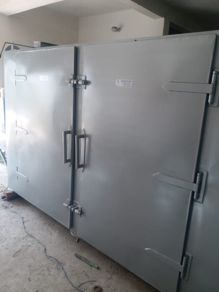 200 Kg 40 Tray Vegetable Dryer Machine