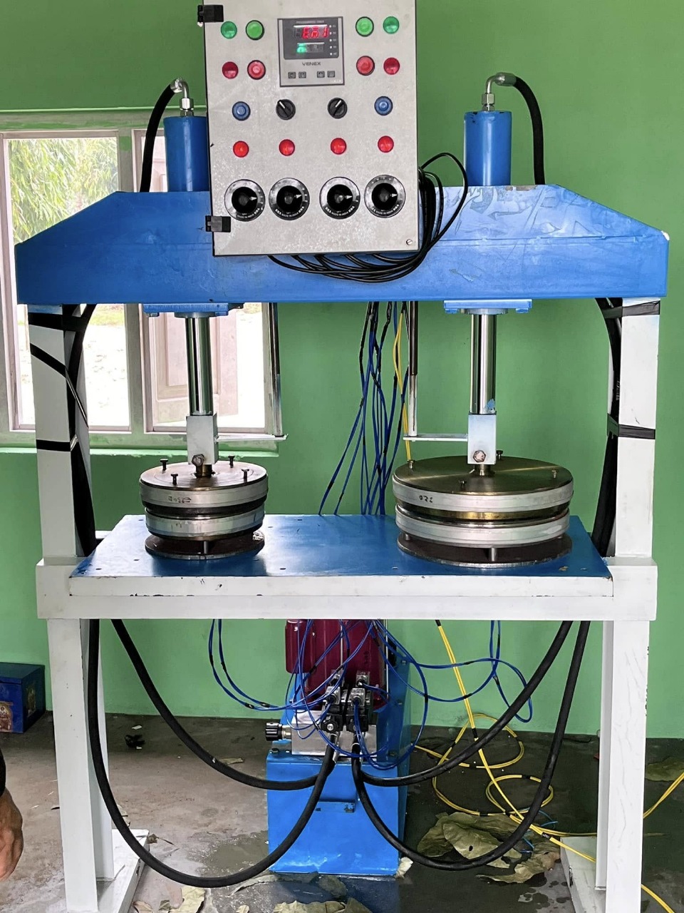 Hydraulic Paper Plate Machine (Double Die)